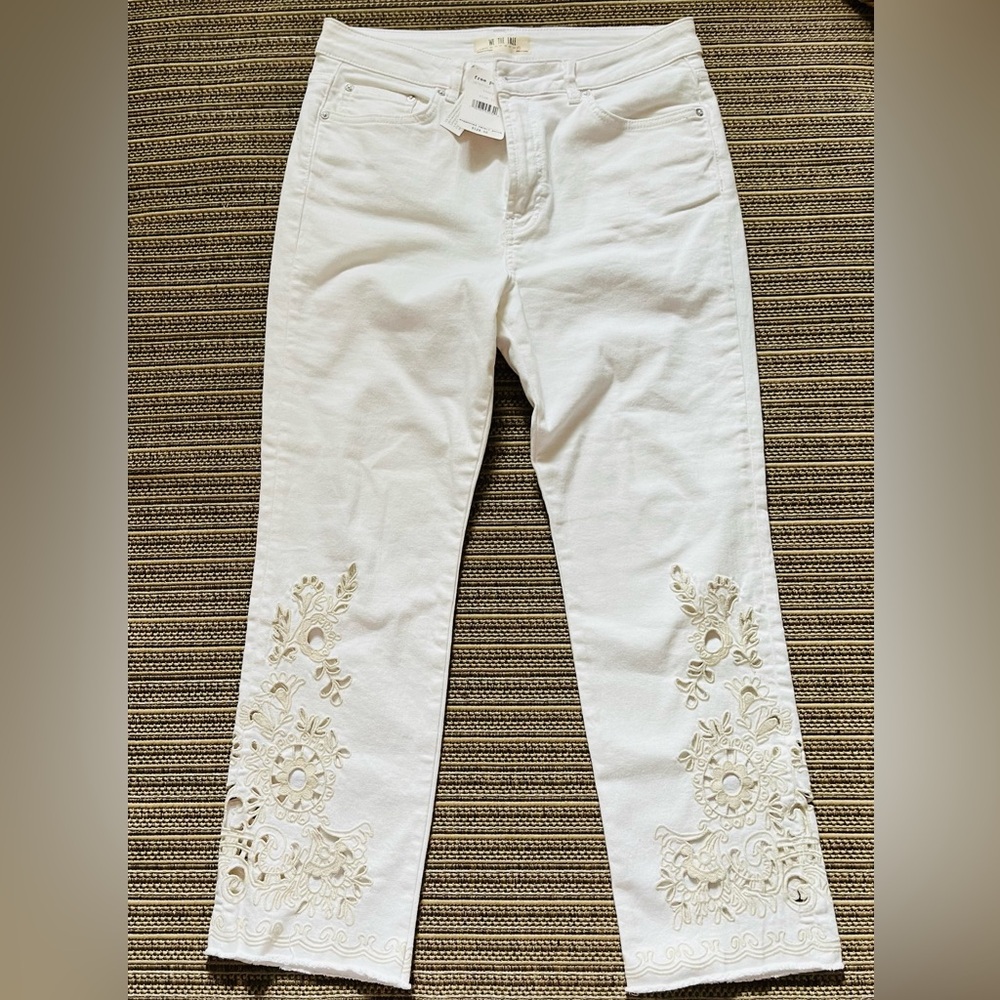 Free People white Pants with Floral Embroidery